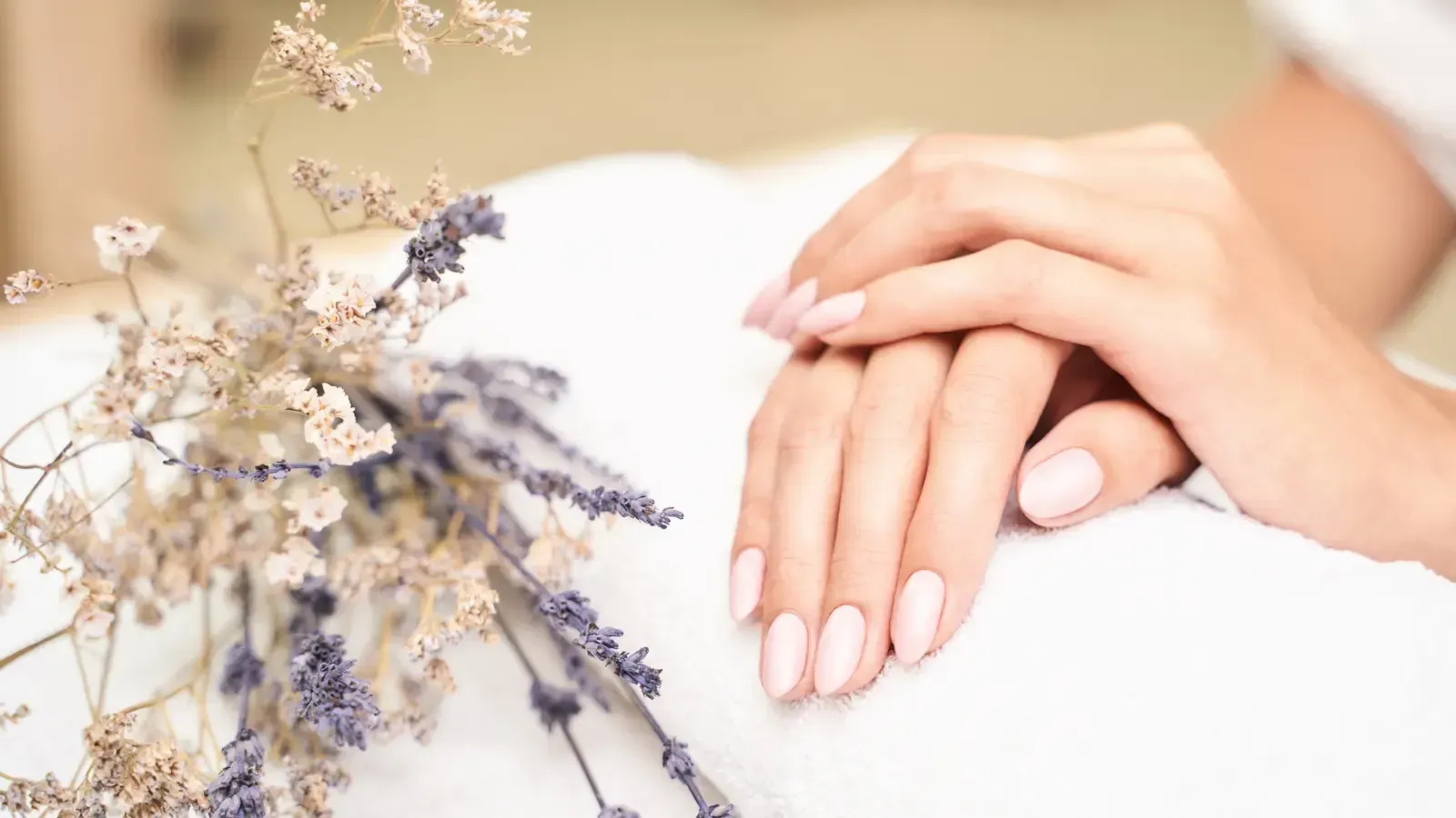 20 Fall Nail Ideas For The Comeback At The Office