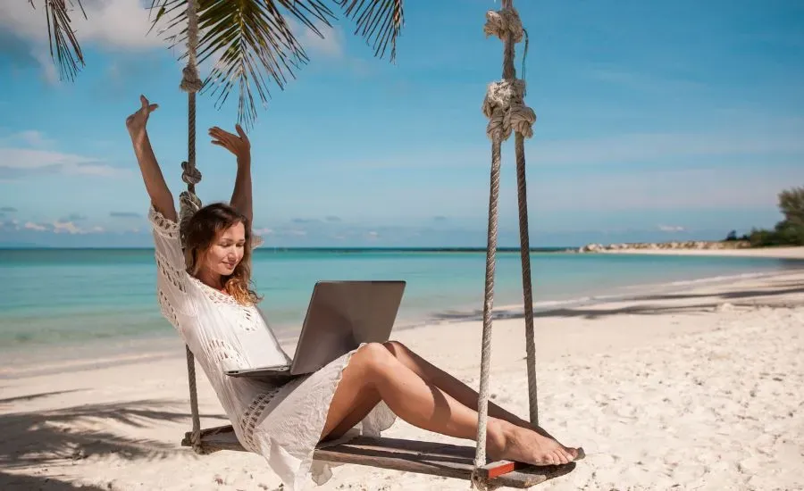 freelancer mistakes.webp