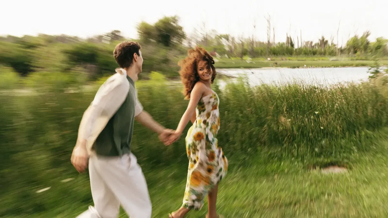 The Dating Paradox: Why We're More Connected Than Ever, Yet Lonelier Than Before