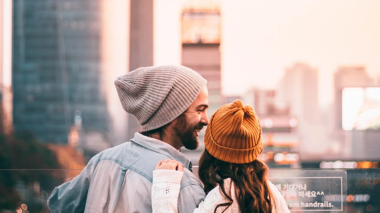 The Death of the "Situationship": Why Modern Dating Is Finally Returning to Intentionality