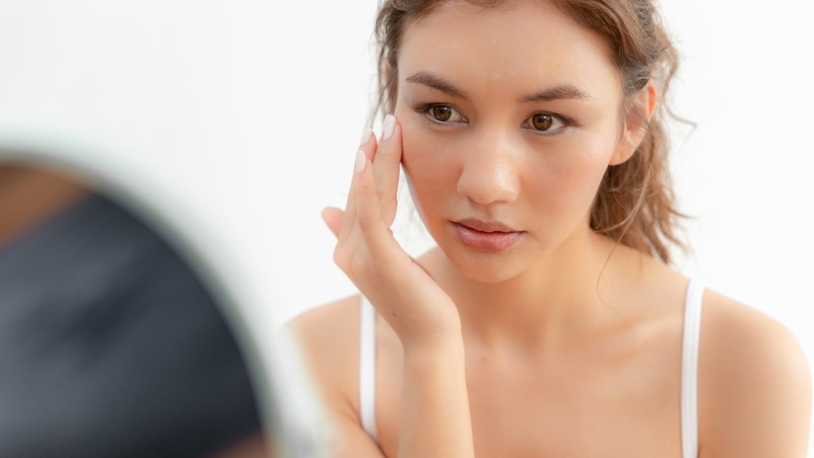 Winter Skincare Routine: 7 Dermatologist-Backed Tips for Glowing Skin