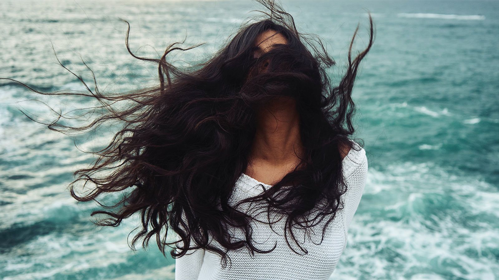 DIY Hair Masks: 8 Easy Recipes for Every Hair Type (Using Kitchen Ingredients)