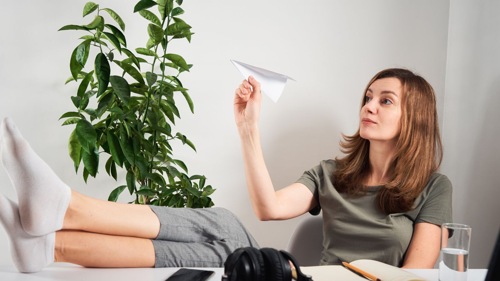 Perfectionism at Work: How To Manage It & Increase Your Productivity