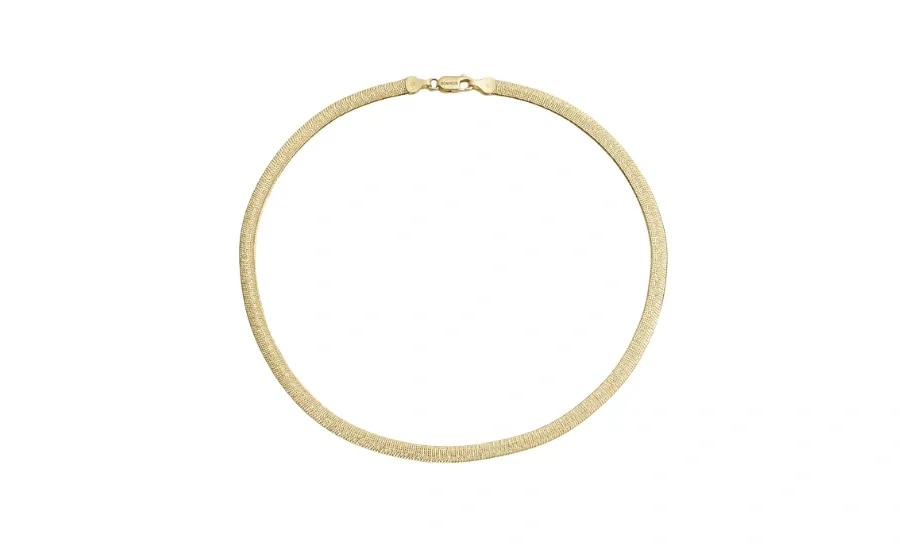 how-to-style-jewelry-with-fall-tailoring-knits