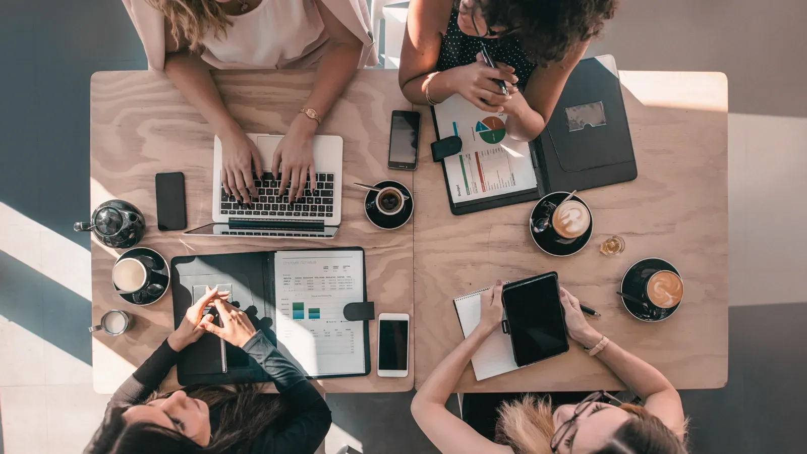 The Return-to-Office Mandate Crackdown Is Here: Why the Flexibility Tug-of-War Is Reaching a Boiling Point