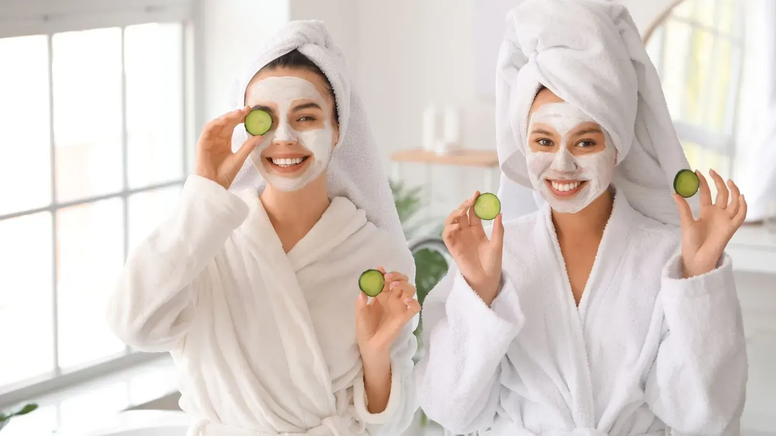 30 Mistakes You Make With Your Skincare Routine