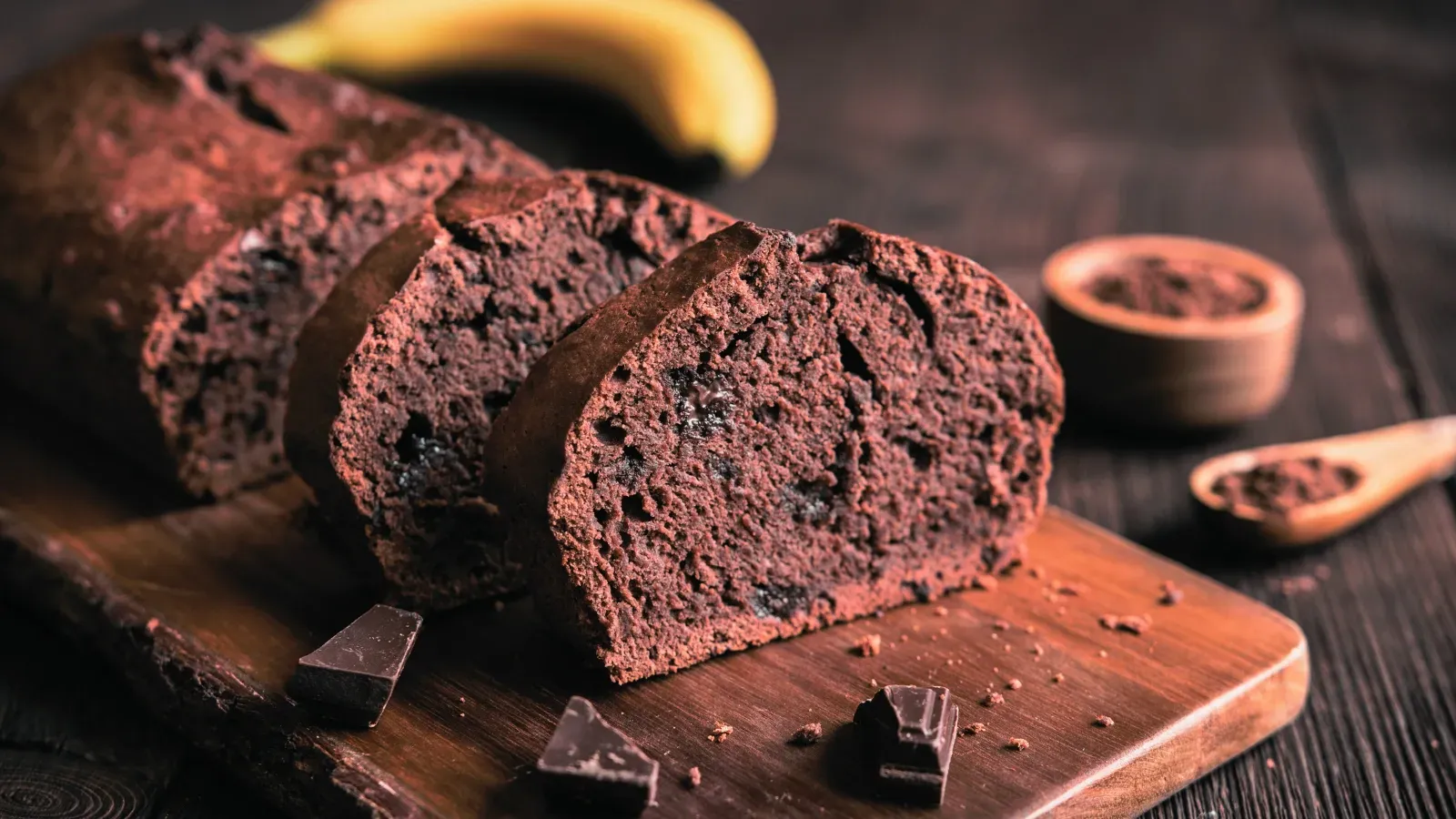 Super Moist Chocolate Chip Banana Bread Recipe