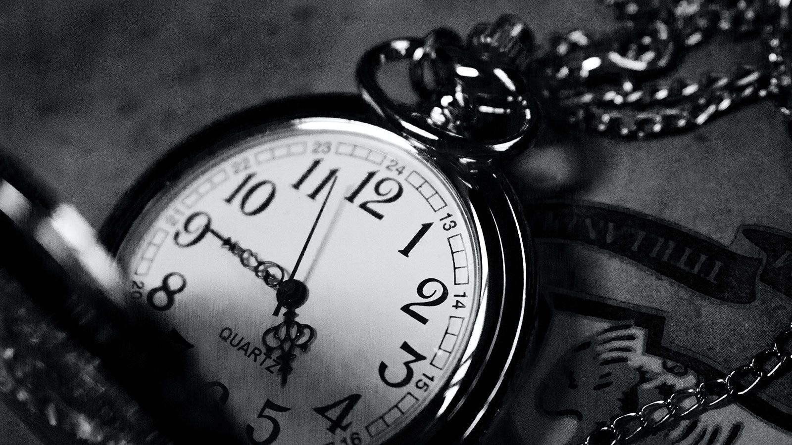 How to Manage Your Time Effectively (When You Feel Like There's Never Enough)