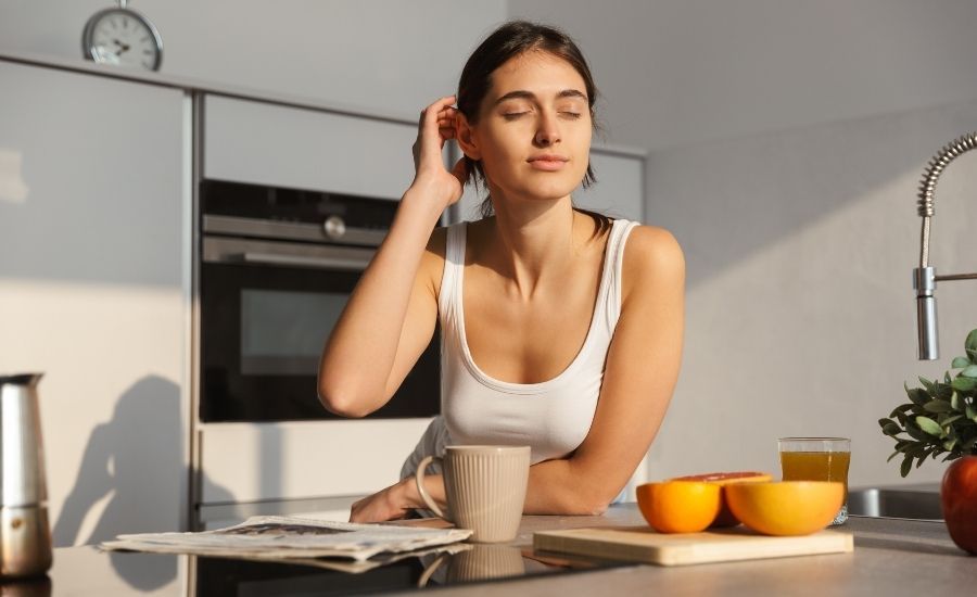 wake up early in the morning