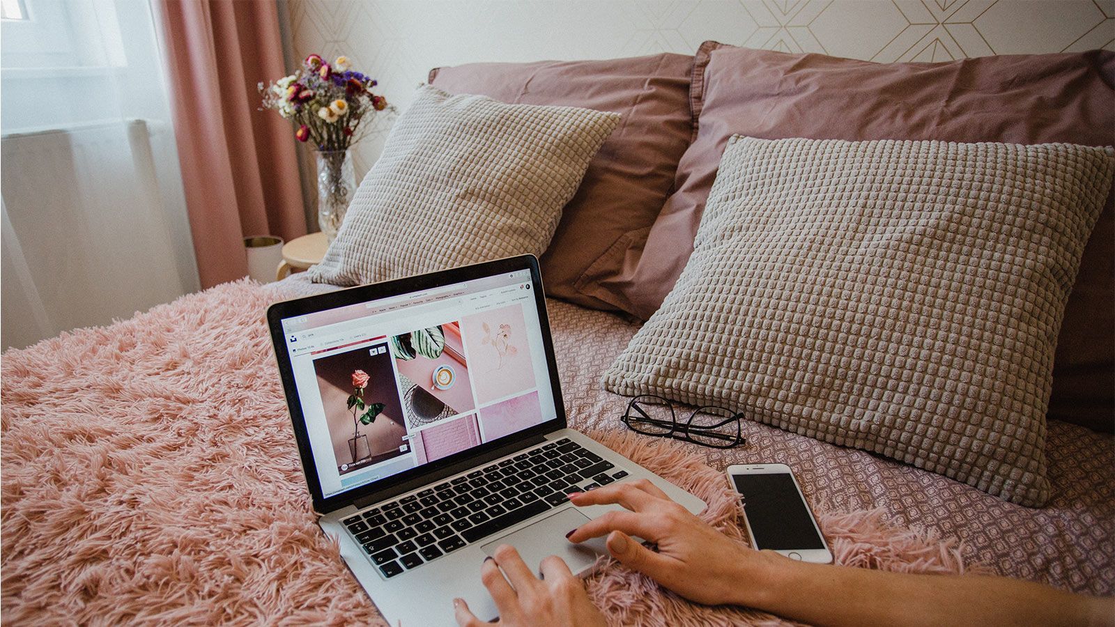 12 Benefits of Working From Home (And How to Make Remote Work Actually Work for You)